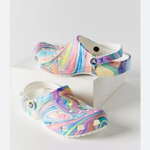 CROCS Out of this World clogs